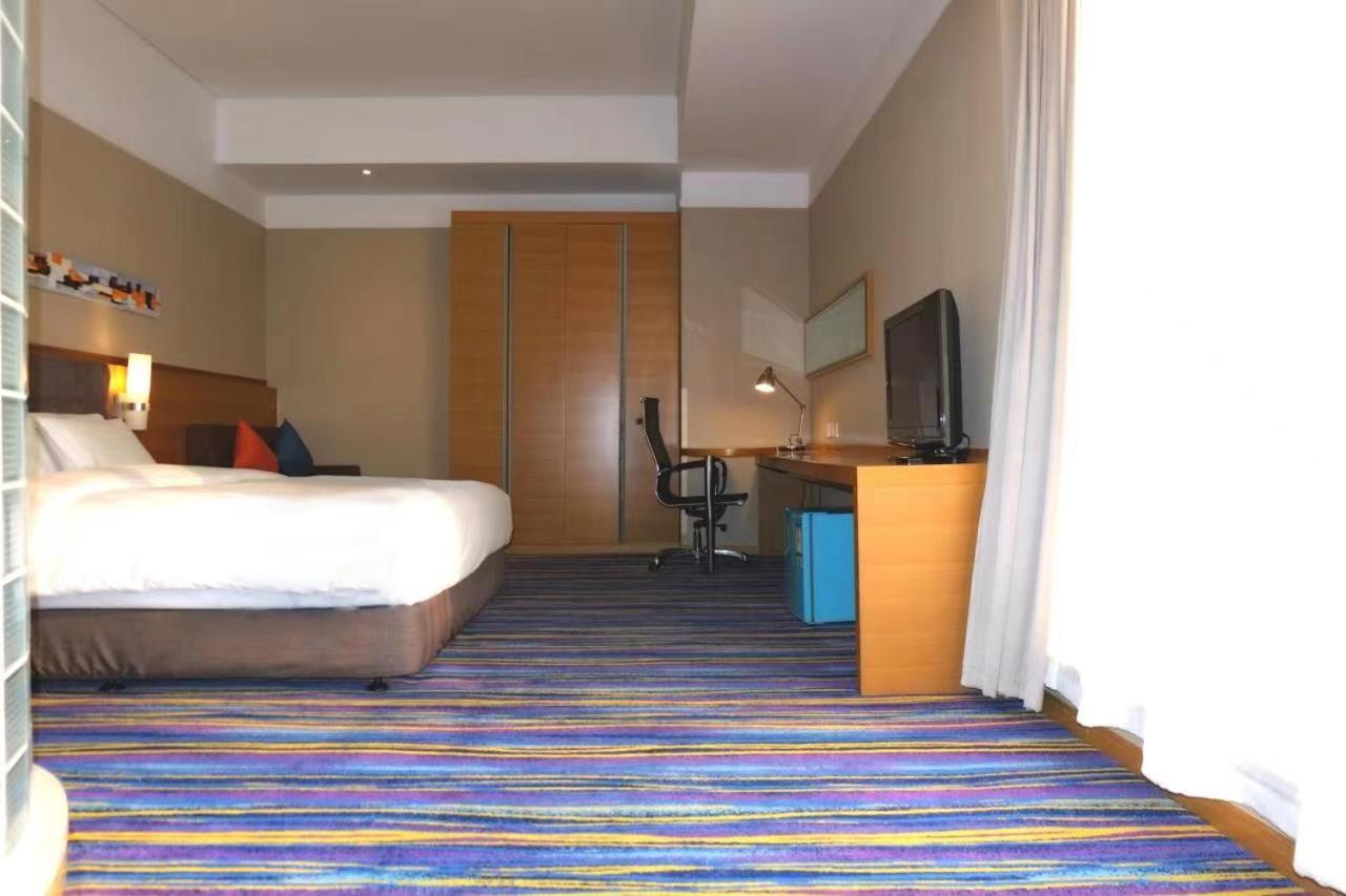 Holiday Inn Express Tianjin Heping By Ihg Экстерьер фото