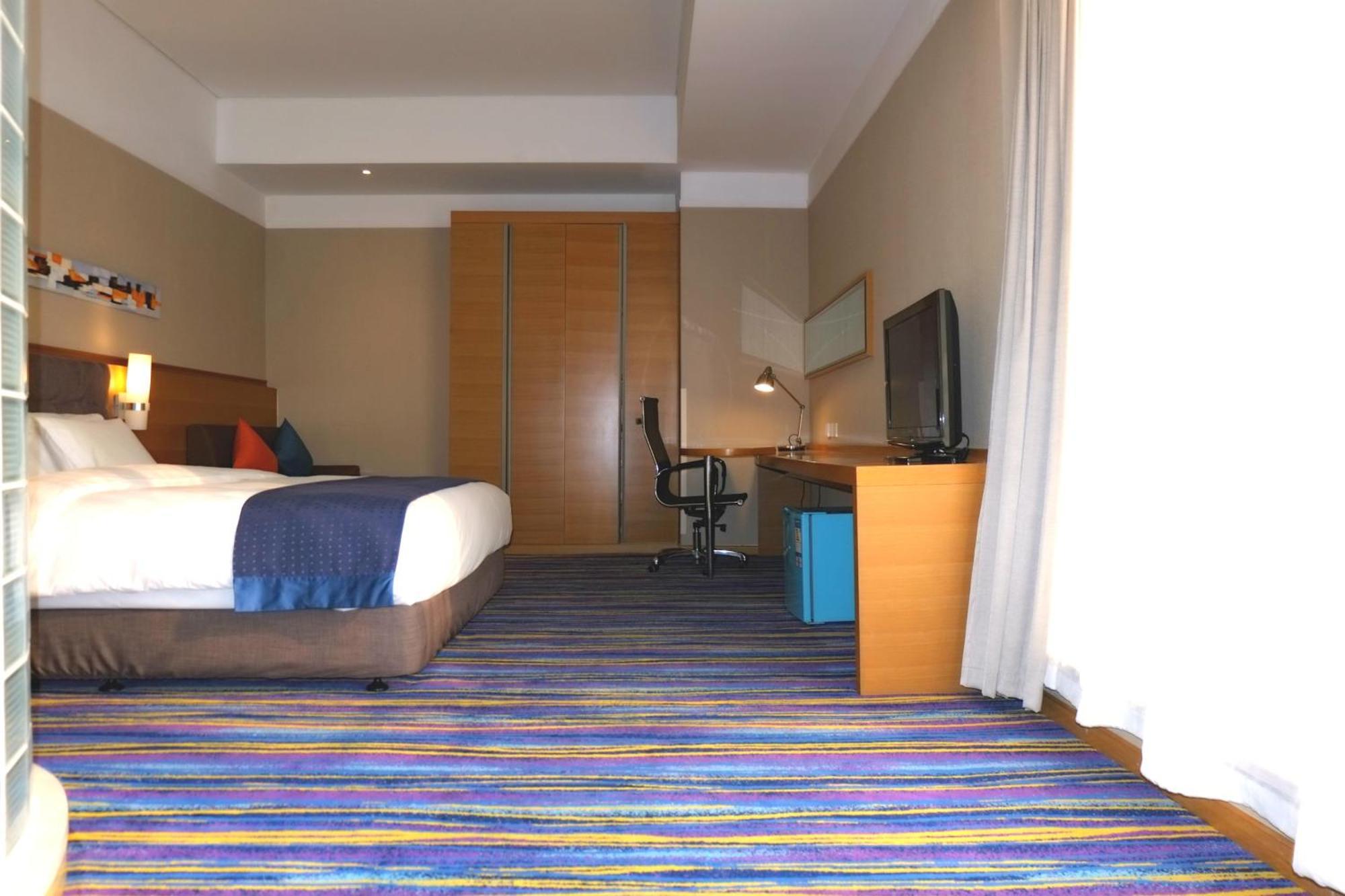 Holiday Inn Express Tianjin Heping By Ihg Экстерьер фото