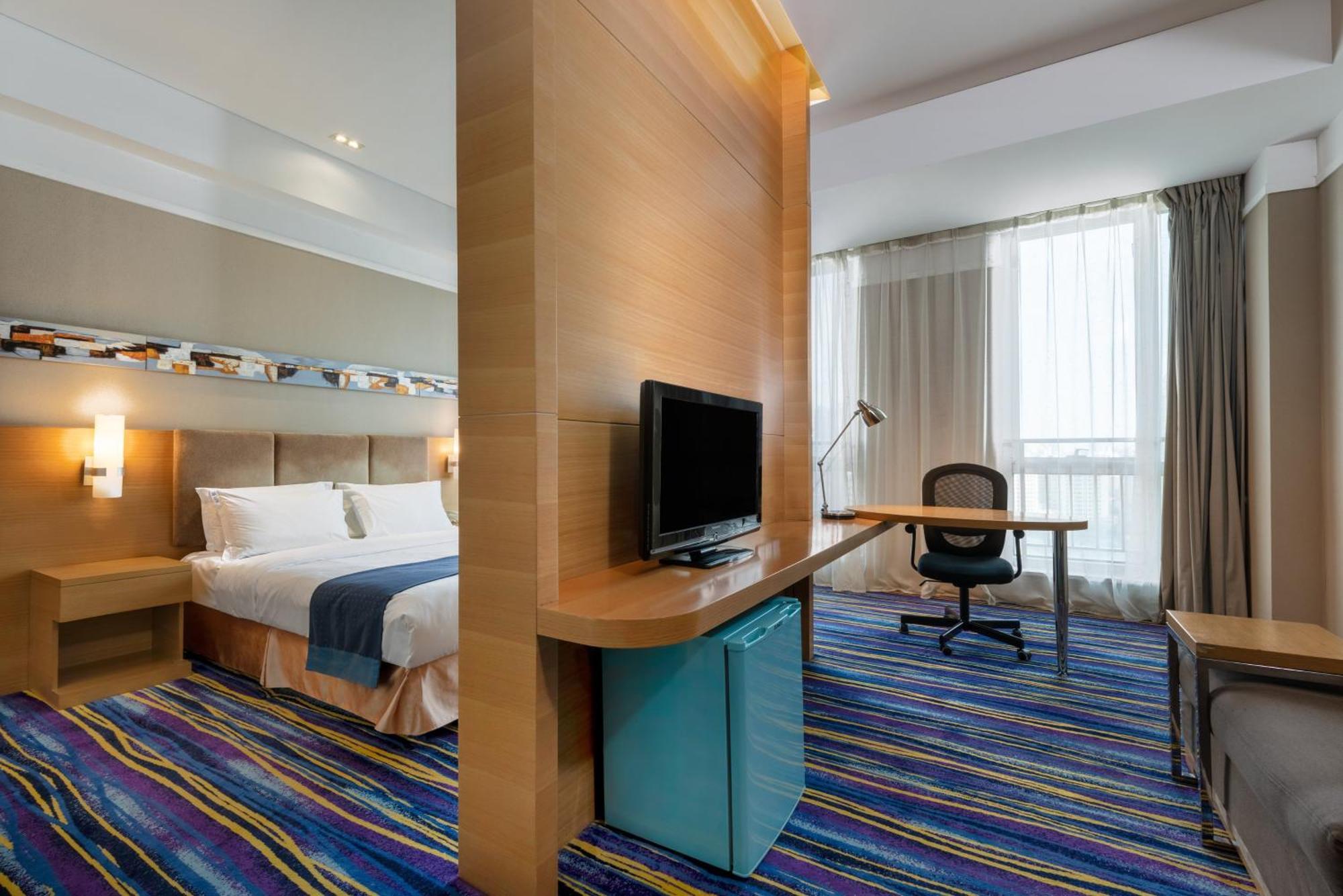 Holiday Inn Express Tianjin Heping By Ihg Экстерьер фото