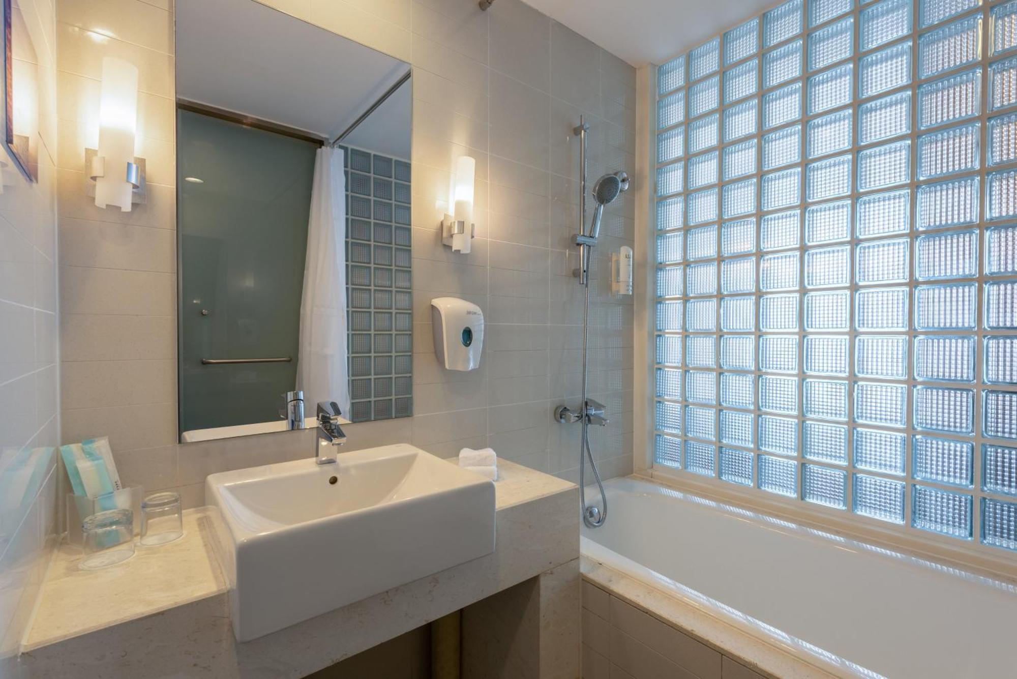 Holiday Inn Express Tianjin Heping By Ihg Экстерьер фото