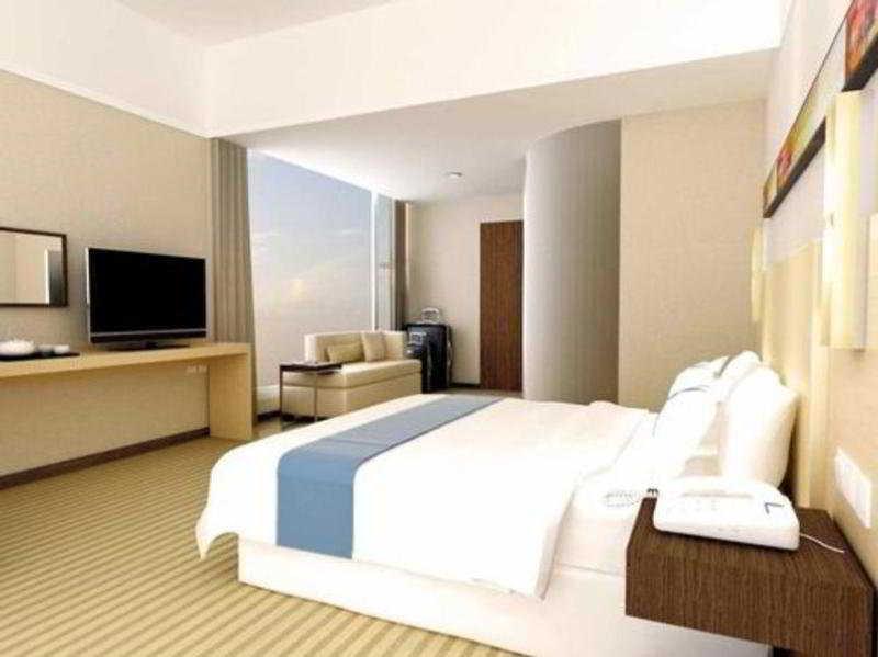 Holiday Inn Express Tianjin Heping By Ihg Номер фото